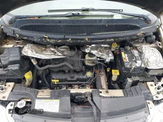2003 Chrysler Town & Country LX z VIN 2C4GP44L13R132460, wystawiony jako IAAI lot #42467139 z przebiegiem 229 293 mil mil oraz . Historia ofert i sprzedaży dostępna na DreamBid. Obrazek 10.
