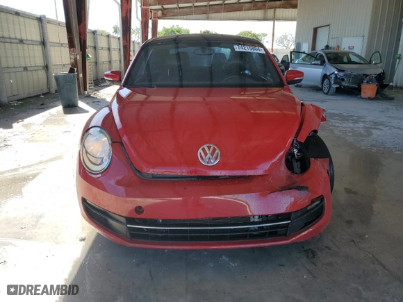 2012 Volkswagen Beetle 2.5L with VIN 3VWJX7AT7CM662822, listed as a Copart auction lot 74215804 with 115,890 mi miles and Salvage Title. Bid and sale history available at carsss.com. Image 5.