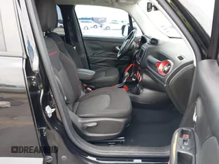2016 Jeep Renegade Trailhawk with VIN ZACCJBCT2GPD27483, listed as a IAAI auction lot 42818326 with 123,039 mi miles and . Bid and sale history available at DreamBid. Image 5.