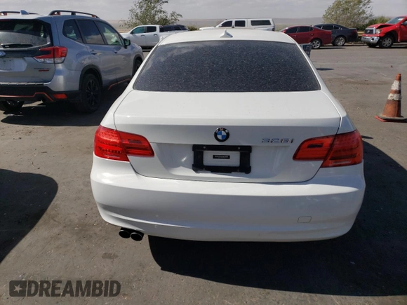 2013 BMW 3 Series 328i with VIN WBAKE3C59DE771405, listed as a Copart auction lot 76875194 with 131,639 mi miles and Salvage Title. Bid and sale history available at DreamBid. Image 6.