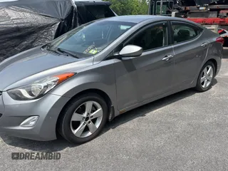 2012 Hyundai Elantra Limited z VIN KMHDH4AE6CU422133, wystawiony jako Copart lot #61023095 z przebiegiem 141 500 mil mil oraz Czysty tytuł • Clean title. Historia ofert i sprzedaży dostępna na DreamBid. Obrazek 2.