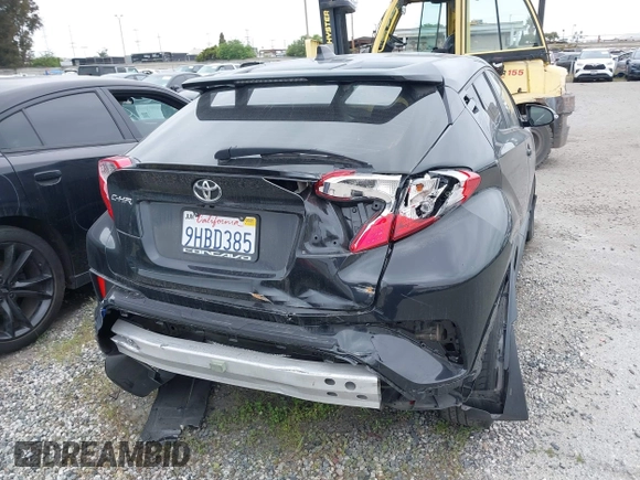 2020 Toyota C-HR LE with VIN JTNKHMBX6L1084659, listed as a IAAI auction lot 41807840 with 1 mi miles. Bid and sale history available at carsss.com. Image 17.