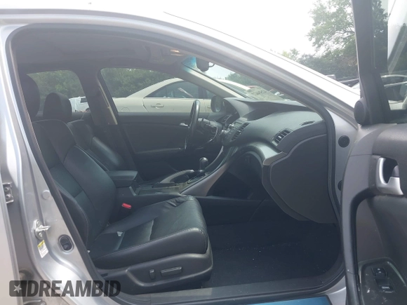 2013 Acura TSX Technology with VIN JH4CU2F65DC006615, listed as a IAAI auction lot 42504477 with 193,754 mi miles and . Bid and sale history available at DreamBid. Image 5.