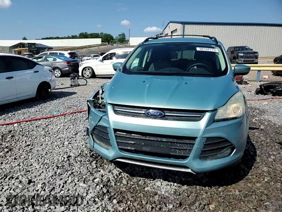 2013 Ford Escape SE with VIN 1FMCU0G99DUD03147, listed as a Copart auction lot 60152775 with 156,551 mi miles and Salvage title. Bid and sale history available at DreamBid. Image 13.