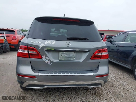 2014 Mercedes-Benz M-Class ML 350 with VIN 4JGDA5JB1EA412095, listed as a IAAI auction lot 41937994 with NaN miles. Bid and sale history available at carsss.com. Image 16.
