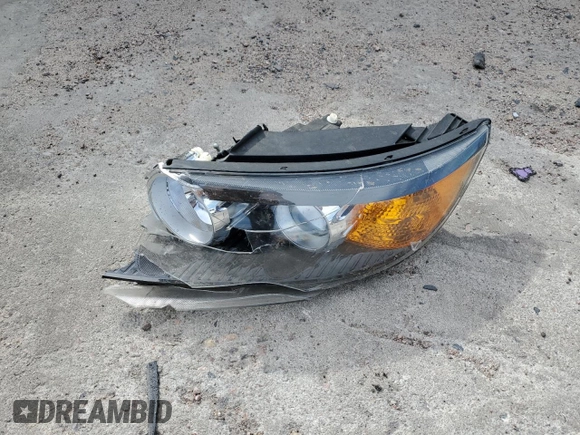 2013 Kia Sorento SX z VIN 5XYKWDA22DG389884, wystawiony jako Copart lot #58813735 z przebiegiem 101 567 mil mil oraz Szkoda całkowita • Salvage title. Historia ofert i sprzedaży dostępna na DreamBid. Obrazek 13.