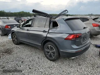 2018 Volkswagen Tiguan SEL Premium with VIN 3VV4B7AX3JM088316, listed as a Copart auction lot 82425764 with 0 mi miles and Salvage Title. Bid and sale history available at carsss.com. Image 2.