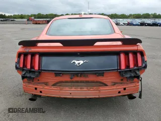 2016 Ford Mustang EcoBoost z VIN 1FA6P8TH7G5304757, wystawiony jako Copart lot #58143275 z przebiegiem 160 732 mil mil oraz Szkoda całkowita • Salvage title. Historia ofert i sprzedaży dostępna na DreamBid. Obrazek 6.