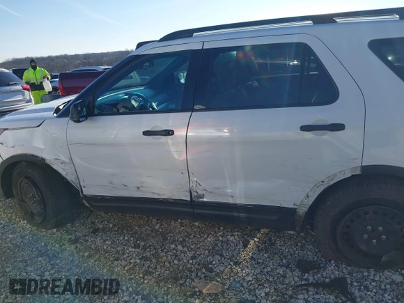 2014 Ford Explorer with VIN 1FM5K7B81EGA48578, listed as a IAAI auction lot 41127792 with 144,736 mi miles and . Bid and sale history available at DreamBid. Image 14.