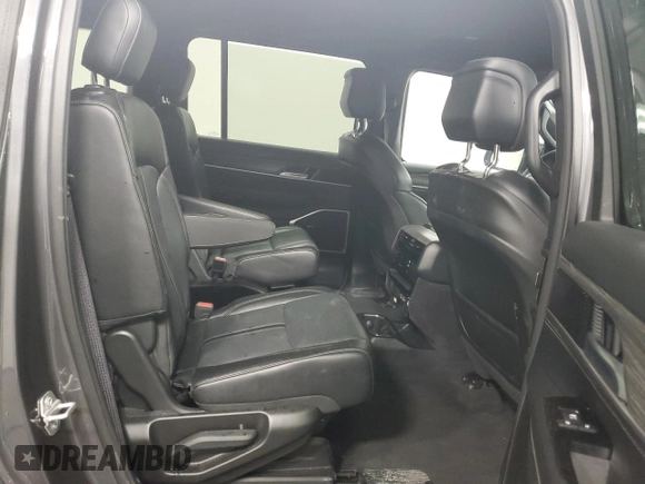 2024 Jeep Wagoneer Series III with VIN 1C4SJVDP7RS176720, listed as a Copart auction lot 42822295 with 10,959 mi miles and Clean title. Bid and sale history available at DreamBid. Image 11.