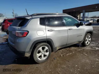 2018 Jeep Compass Latitude with VIN 3C4NJCBB0JT467751, listed as a Copart auction lot 44559865 with 186,205 mi miles and Clean Title. Bid and sale history available at carsss.com. Image 3.
