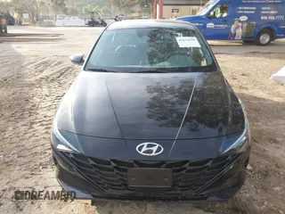 2023 Hyundai Elantra SEL z VIN KMHLS4AG2PU544539, wystawiony jako IAAI lot #41614190 z przebiegiem 4 128 mil mil oraz . Historia ofert i sprzedaży dostępna na DreamBid. Obrazek 13.