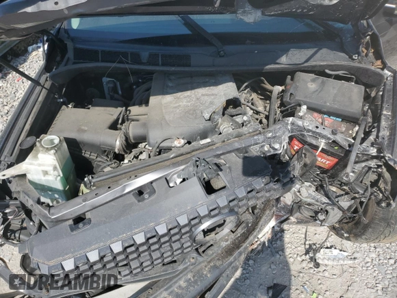 2018 Toyota Tundra 2WD SR5 with VIN 5TFEM5F19JX134019, listed as a Copart auction lot 68264444 with 123,438 mi miles and Salvage Title. Bid and sale history available at carsss.com. Image 11.