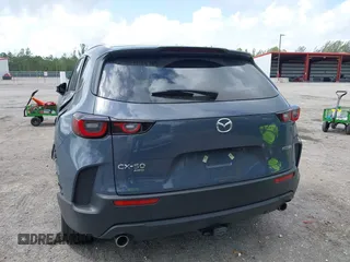 2024 Mazda CX-50 S Select z VIN 7MMVABAMXRN191832, wystawiony jako IAAI lot #41946922 z przebiegiem 15 850 mil mil oraz . Historia ofert i sprzedaży dostępna na DreamBid. Obrazek 12.