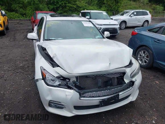 2015 Infiniti Q50 Premium with VIN JN1BV7AR1FM405143, listed as a IAAI auction lot 42267204 with 120,886 mi miles and . Bid and sale history available at DreamBid. Image 6.