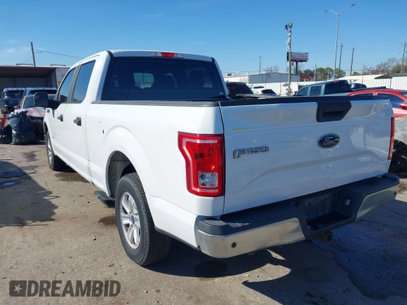 2015 Ford F-150 XL with VIN 1FTEW1CG5FFA61157, listed as a IAAI auction lot 41299436 with 145,310 mi miles. Bid and sale history available at carsss.com. Image 3.