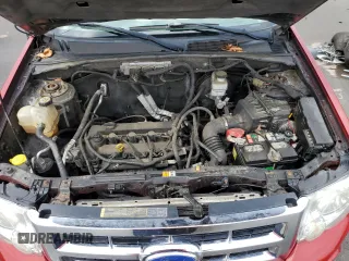 2011 Ford Escape XLS with VIN 1FMCU9C75BKC31381, listed as a Copart auction lot 52886575 with 128,640 mi miles and Salvage title. Bid and sale history available at DreamBid. Image 13.