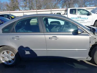 2005 Volvo S40 with VIN YV1MS682352101690, listed as a IAAI auction lot 41381539 with 104,494 mi miles. Bid and sale history available at carsss.com. Image 14.