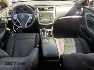 2016 Nissan Altima S z VIN 1N4AL3AP6GN373684, wystawiony jako Copart lot #57748315 z przebiegiem 177 748 mil mil oraz Szkoda całkowita • Salvage title. Historia ofert i sprzedaży dostępna na DreamBid. Obrazek 8.