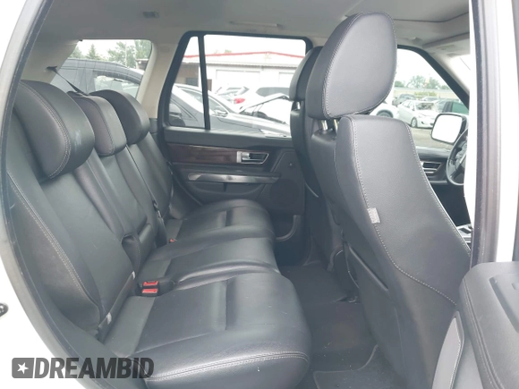 2012 Land Rover Range Rover Sport HSE с VIN SALSF2D47CA734755, выставлен на аукционе IAAI как лот 42371199 с пробегом 140 019 миль миль и . История ставок и продаж доступна на DreamBid. Изображение 8.