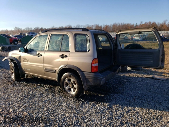 2002 Chevrolet Tracker ZR2 with VIN 2CNBJ734826902012, listed as a Copart auction lot 79226854 with 80,460 mi miles and Salvage title. Bid and sale history available at DreamBid. Image 2.