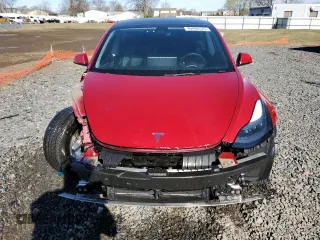 2022 Tesla Model 3 with VIN 5YJ3E1EA5NF184785, listed as a Copart auction lot 49466575 with 85,273 mi miles and Salvage Title. Bid and sale history available at DreamBid. Image 5.