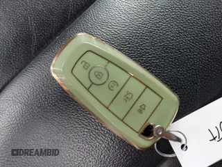 2018 Ford Explorer XLT с VIN 1FM5K7D83JGC84835, выставлен на аукционе IAAI как лот 41954893 с пробегом 47 821 миль миль и . История ставок и продаж доступна на DreamBid. Изображение 11.
