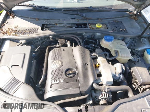 2005 Volkswagen Passat GLS with VIN WVWAD63B05P029893, listed as a IAAI auction lot 42451294 with 101,920 mi miles and . Bid and sale history available at DreamBid. Image 10.