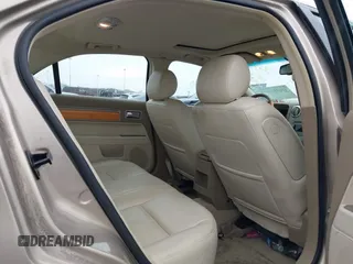 2007 Lincoln MKZ z VIN 3LNHM28T57R612489, wystawiony jako IAAI lot #41675640 z przebiegiem 135 330 mil mil oraz . Historia ofert i sprzedaży dostępna na DreamBid. Obrazek 8.