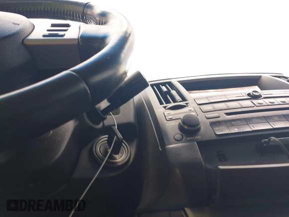 2005 Infiniti FX с VIN JNRAS08W25X212629, выставлен на аукционе IAAI как лот 42468049 с пробегом 181 336 миль миль и . История ставок и продаж доступна на DreamBid. Изображение 11.