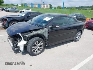2013 Volvo C70 T5 с VIN YV1672MC6DJ140019, выставлен на аукционе IAAI как лот 42156461 с пробегом 72 669 миль миль и . История ставок и продаж доступна на DreamBid. Изображение 2.