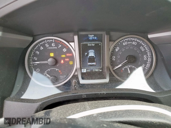 2022 Toyota Tacoma SR5 with VIN 3TMBZ5DN6NM035681, listed as a Copart auction lot 46226415 with 27,891 mi miles and Salvage title. Bid and sale history available at DreamBid. Image 9.