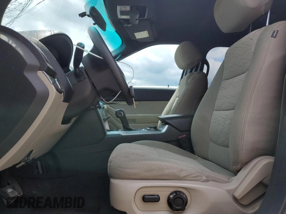 2014 Ford Explorer with VIN 1FM5K8B86EGB80564, listed as a Copart auction lot 57770145 with 209,399 mi miles and Salvage title. Bid and sale history available at DreamBid. Image 7.