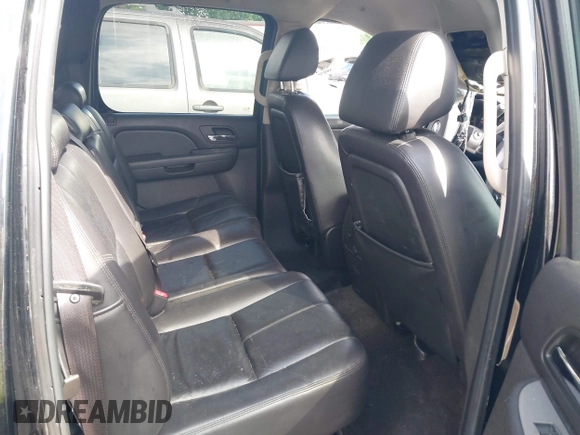 2009 Chevrolet Avalanche 2LT z VIN 3GNFK22039G194858, wystawiony jako IAAI lot #42219784 z przebiegiem 229 757 mil mil oraz . Historia ofert i sprzedaży dostępna na DreamBid. Obrazek 8.