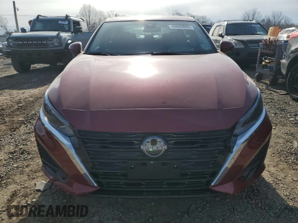 2025 Nissan Altima SV with VIN 1N4BL4DW2SN337884, listed as a Copart auction lot 43605065 with 726 mi miles and Salvage Title. Bid and sale history available at DreamBid. Image 5.
