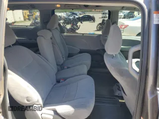2018 Toyota Sienna LE Auto Access Seat with VIN 5TDKZ3DCXJS939496, listed as a Copart auction lot 51694385 with 109,722 mi miles and Salvage Title. Bid and sale history available at carsss.com. Image 11.