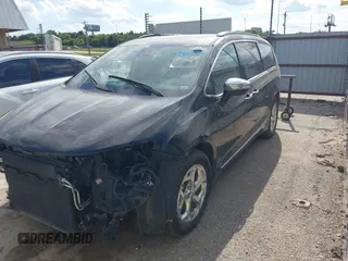 2022 Chrysler Pacifica Limited with VIN 2C4RC1GG6NR114864, listed as a IAAI auction lot 42845739 with 66,900 mi miles and . Bid and sale history available at DreamBid. Image 2.