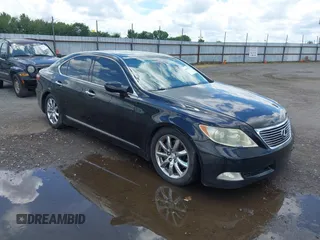 2007 Lexus LS 460 with VIN JTHBL46FX75048099, listed as a IAAI auction lot 42629275 with 220,045 mi miles and . Bid and sale history available at DreamBid. Image 1.