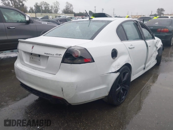 2009 Pontiac G8 GT with VIN 6G2EC57Y99L231004, listed as a IAAI auction lot 41572279 with 104,532 mi miles. Bid and sale history available at carsss.com. Image 4.