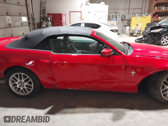 2014 Ford Mustang V6 with VIN 1ZVBP8EM9E5303736, listed as a IAAI auction lot 41895487 with 130,149 mi miles. Bid and sale history available at carsss.com. Image 13.