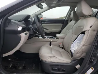 2019 Nissan Altima SL with VIN 1N4BL4EW4KC178926, listed as a Copart auction lot 84023544 with 68,031 mi miles and Salvage Title. Bid and sale history available at DreamBid. Image 7.