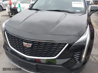 2020 Cadillac XT4 FWD Premium Luxury with VIN 1GYFZCR48LF142955, listed as a IAAI auction lot 41255161 with 39,830 mi miles. Bid and sale history available at carsss.com. Image 6.