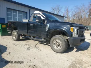 2017 Ford F-250 XLT with VIN 1FTBF2B60HEB82463, listed as a Copart auction lot 53782655 with 76,093 mi miles and Salvage title. Bid and sale history available at DreamBid. Image 4.