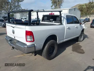2019 Ram 2500 Lone Star with VIN 3C6UR5DL7KG544980, listed as a IAAI auction lot 41933163 with 184,151 mi miles and . Bid and sale history available at DreamBid. Image 4.
