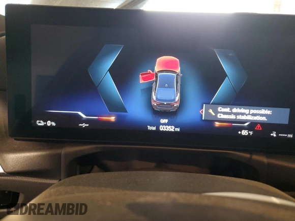 2022 BMW i4 eDrive40 z VIN WBY73AW02NFM83593, wystawiony jako Copart lot #69718443 z przebiegiem 3 352 mil mil oraz . Historia ofert i sprzedaży dostępna na DreamBid. Obrazek 9.