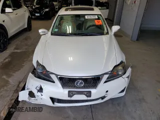 2011 Lexus IS 250 z VIN JTHCF5C23B5050739, wystawiony jako Copart lot #62362395 z przebiegiem Nie podano mil oraz Szkoda całkowita • Salvage title. Historia ofert i sprzedaży dostępna na DreamBid. Obrazek 5.
