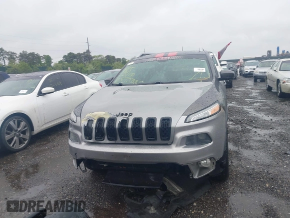 2014 Jeep Cherokee Limited with VIN 1C4PJMDB2EW182495, listed as a IAAI auction lot 42296626 with Not provided miles and . Bid and sale history available at DreamBid. Image 11.