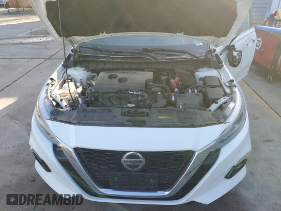 2019 Nissan Altima 2.5 Platinum with VIN 1N4BL4FVXKC110510, listed as a Copart auction lot 85307494 with 105,815 mi miles and Salvage Title. Bid and sale history available at carsss.com. Image 11.