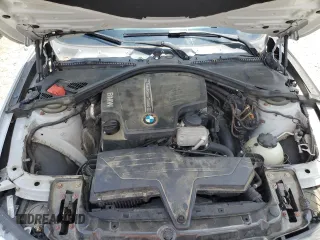2013 BMW 3 Series 328i xDrive z VIN WBA3B3G5XDNR79509, wystawiony jako Copart lot #60312815 z przebiegiem 117 331 mil mil oraz Szkoda całkowita • Salvage title. Historia ofert i sprzedaży dostępna na DreamBid. Obrazek 11.