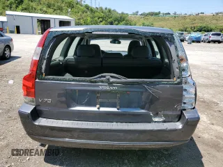 2006 Volvo V70 with VIN YV1SW612462557057, listed as a Copart auction lot 64037084 with 133,748 mi miles and Salvage Title. Bid and sale history available at carsss.com. Image 6.